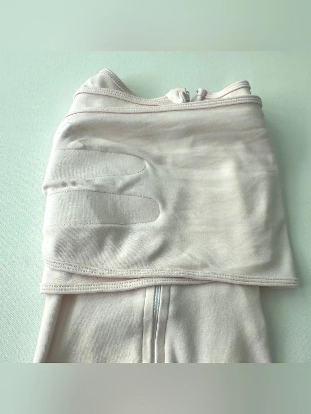 LullaBaby girl’s double Dream Swaddle.  Size 2-4M.